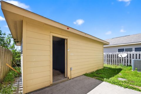 Tiny photo for 7338 Autumn Sun Drive, Houston, TX 77083 (MLS # 7584169)