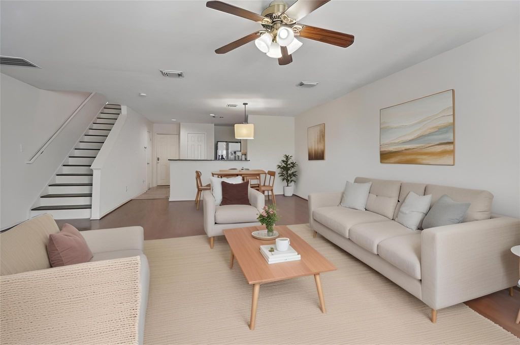 Photo of 1719 Redwing Pines Drive, Houston, TX 77009 (MLS # 39928579)