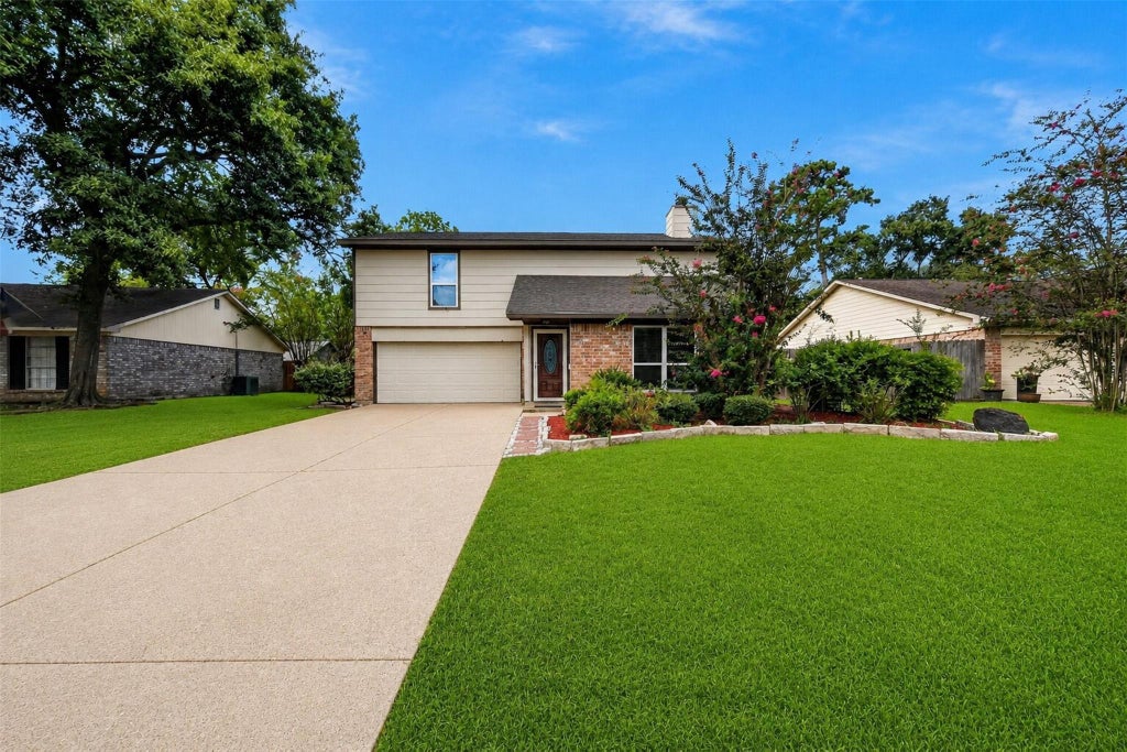 Photo of 3111 Laurel Fork Drive, Kingwood, TX 77339 (MLS # 38872436)