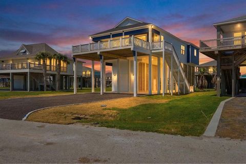 Homes For Sale - 4411 Strand Avenue<br/> Port Bolivar, TX 77650