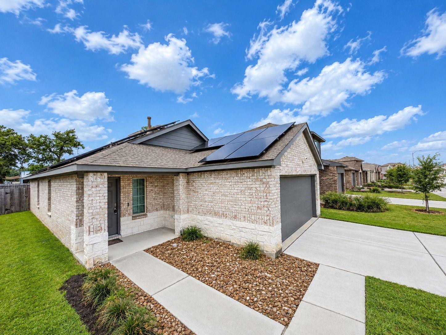 22539 Aspen Tarn Trail