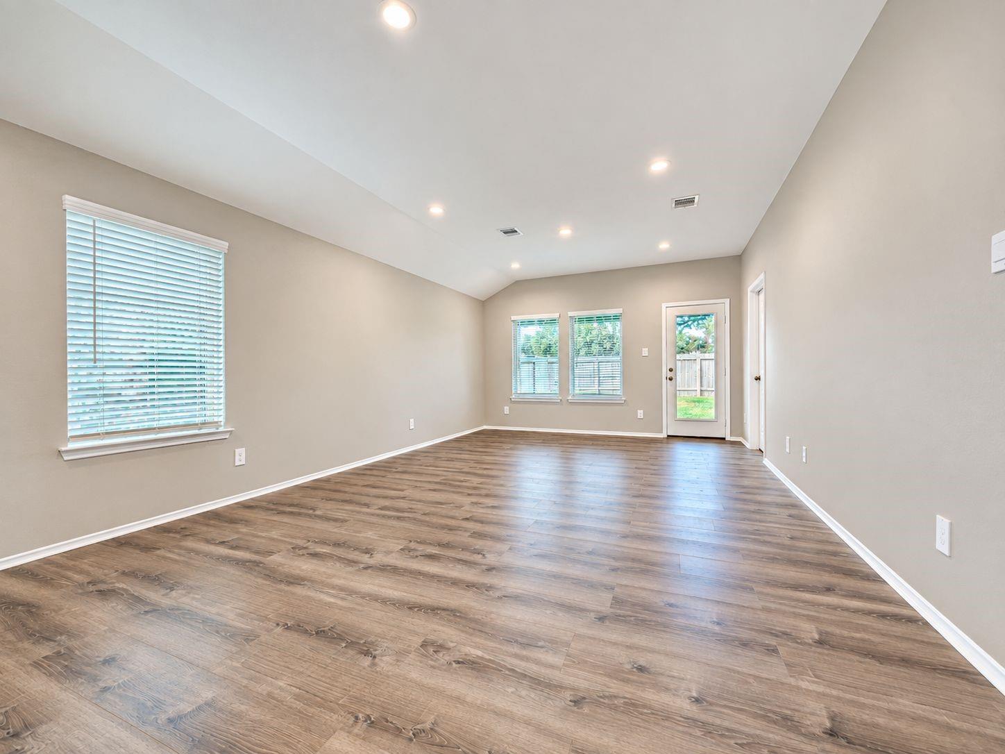 22539 Aspen Tarn Trail