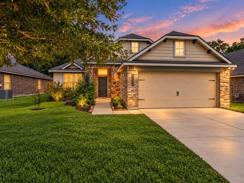 Photo of 14344 N Summerchase Circle, Willis, TX 77318 (MLS # 65457959)