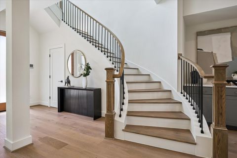Townhouse For Sale - 5329 Dora Street<br/> Houston, TX 77005