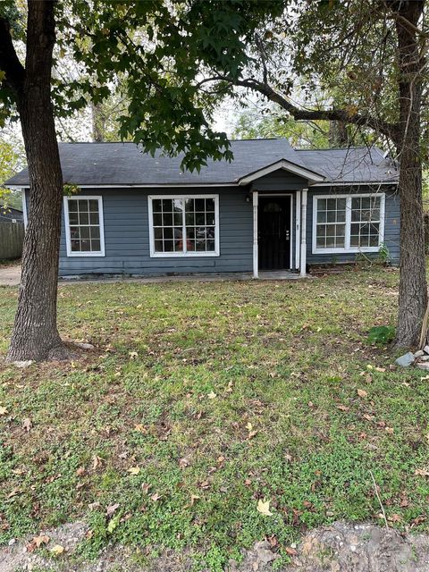 Photo of 10533 Barnham Street, Houston, TX 77016 (MLS # 10673446)