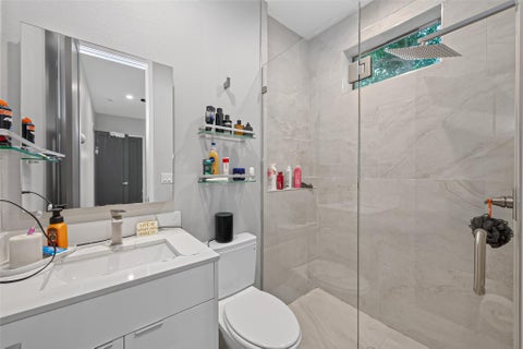 Tiny photo for 607 Memorial Heights Drive, Houston, TX 77007 (MLS # 16297655)