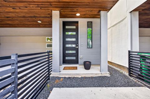 Tiny photo for 607 Memorial Heights Drive, Houston, TX 77007 (MLS # 16297655)