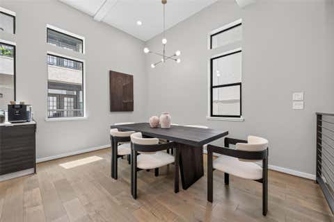 Tiny photo for 607 Memorial Heights Drive, Houston, TX 77007 (MLS # 16297655)