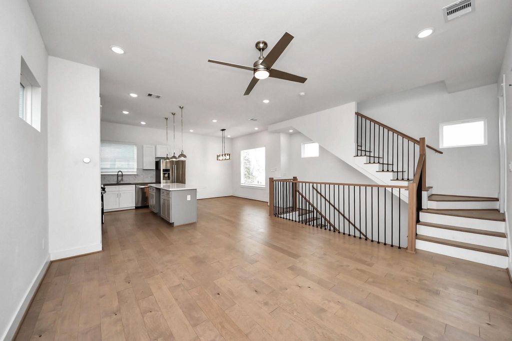 Photo of 4623 Cochran Street, Houston, TX 77009 (MLS # 31794801)