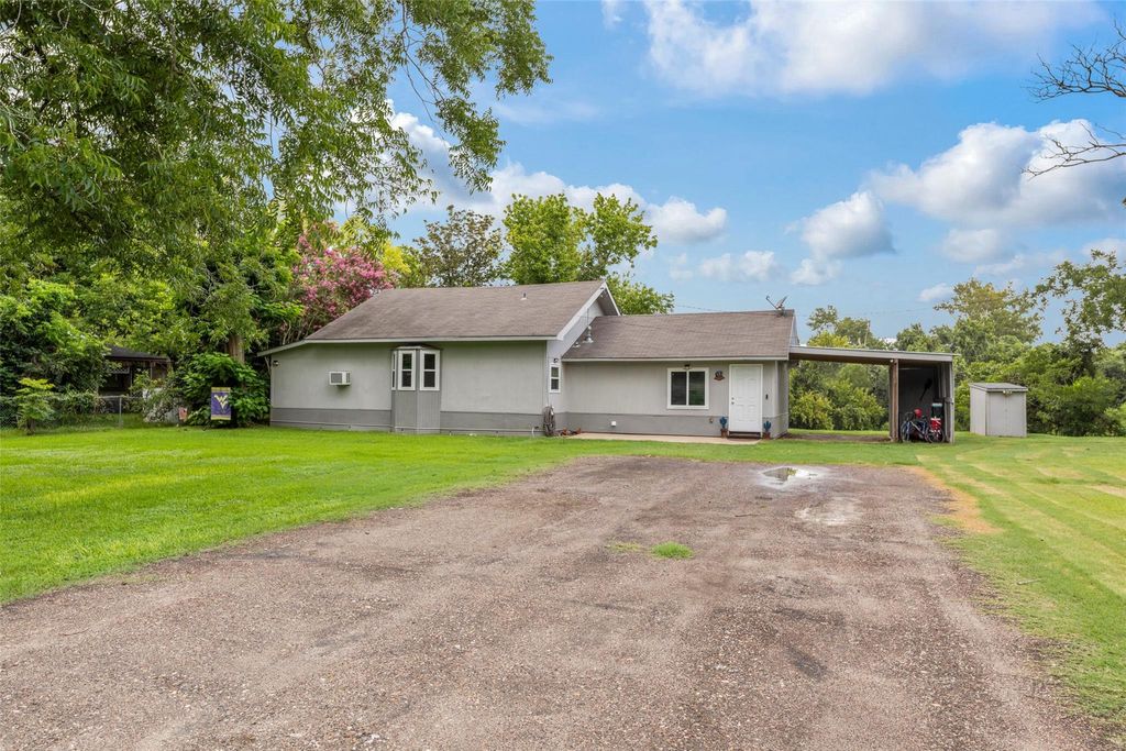 Photo of 703 Pecan Valley Drive, Wharton, TX 77488 (MLS # 15780187)