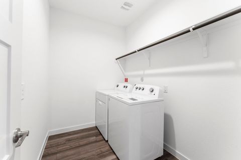 Tiny photo for 13340 Bear Creek Court, Conroe, TX 77384 (MLS # 32114281)