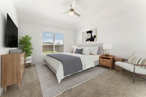 Tiny photo for 13340 Bear Creek Court, Conroe, TX 77384 (MLS # 32114281)