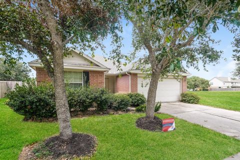 Photo of 3802 Parry Court, Pearland, TX 77584 (MLS # 76305691)