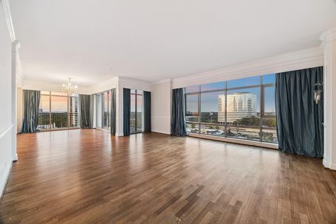 Photo of 1100 Uptown Park Boulevard #102, Houston, TX 77056 (MLS # 23218480)