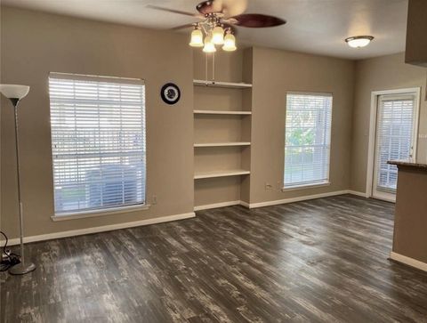 Photo of 2626 Holly Hall Street #1211, Houston, TX 77054 (MLS # 87833665)