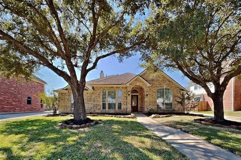 Photo of 20007 Glen Lake Drive, Spring, TX 77388 (MLS # 23739949)