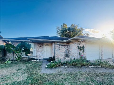 Photo of 4414 Debeney Drive, Houston, TX 77039 (MLS # 23810253)