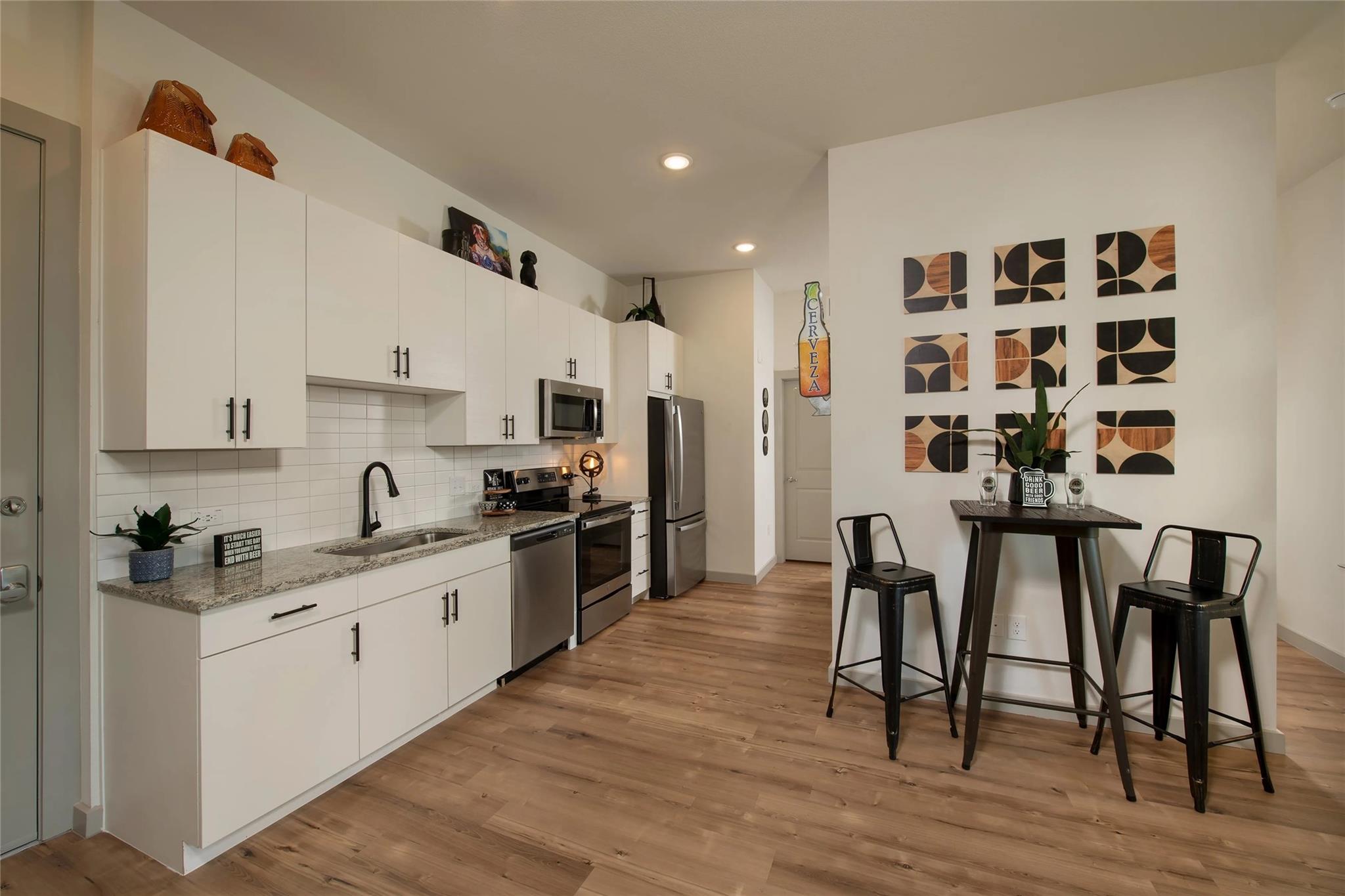 1107 Shepherd Drive 324