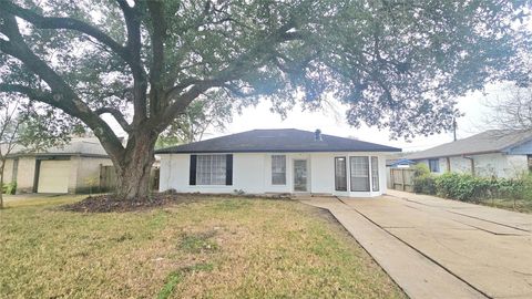 210 Brigadoon Lane Friendswood TX 77546