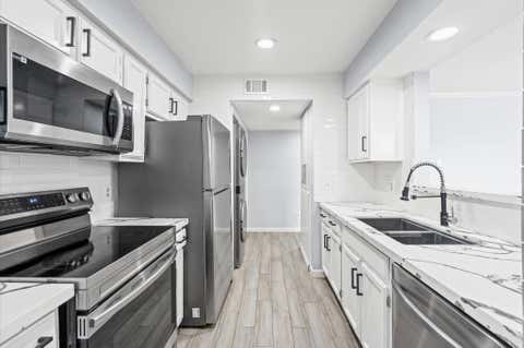 Photo of 14600 Fonmeadow Drive #602, Houston, TX 77035 (MLS # 76262652)