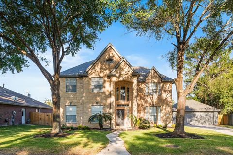 Photo of 18706 Dempsey Oaks Drive, Humble, TX 77346 (MLS # 84898639) Photo of 18706 Dempsey Oaks Drive, Humble, TX 77346 (MLS # 84898639)