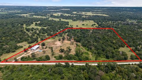 Photo of 6417 Henry Prairie Road, Franklin, TX 77856 (MLS # 90721117)