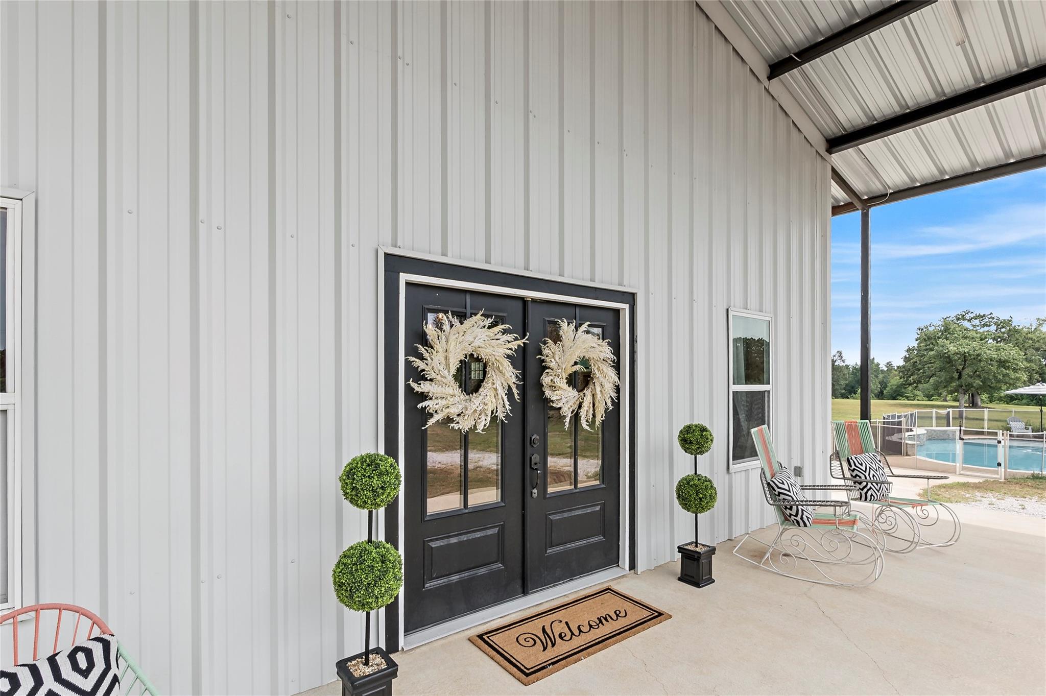 6417 Henry Prairie Road