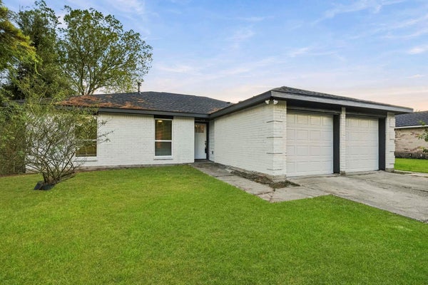 5307 DANFIELD DR, HOUSTON, TX 77053 - Image bf9ae2029d5e00a67a5c7e5f96cb0d47/4072759342