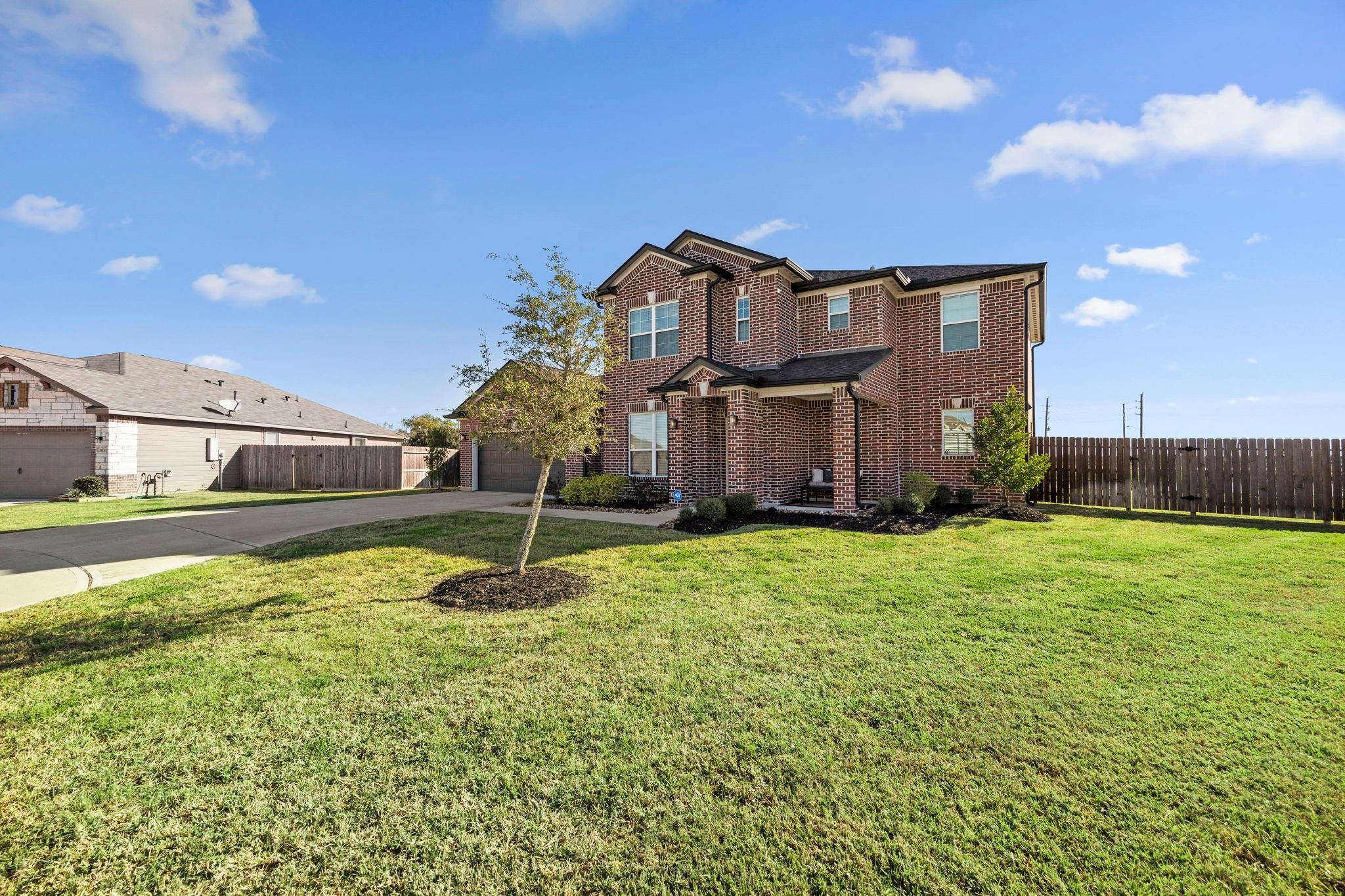 915 Bernard Meadows Drive Drive