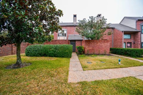 Photo of 7447 Cambridge Street #115, Houston, TX 77054 (MLS # 452198)