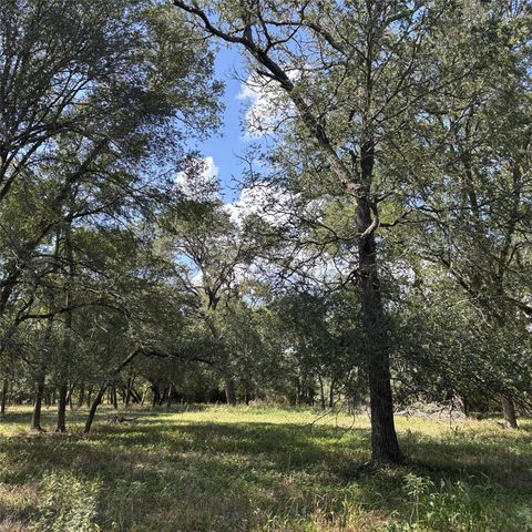 2477 State Highway 159 La Grange TX 78945