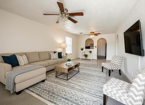 Photo of 8321 Leander Street, Houston, TX 77012 (MLS # 82294289)