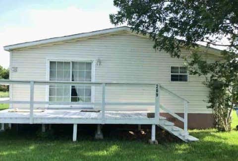Photo of 209 4th Street, Valley View, TX 76272 (MLS # 47208516)
