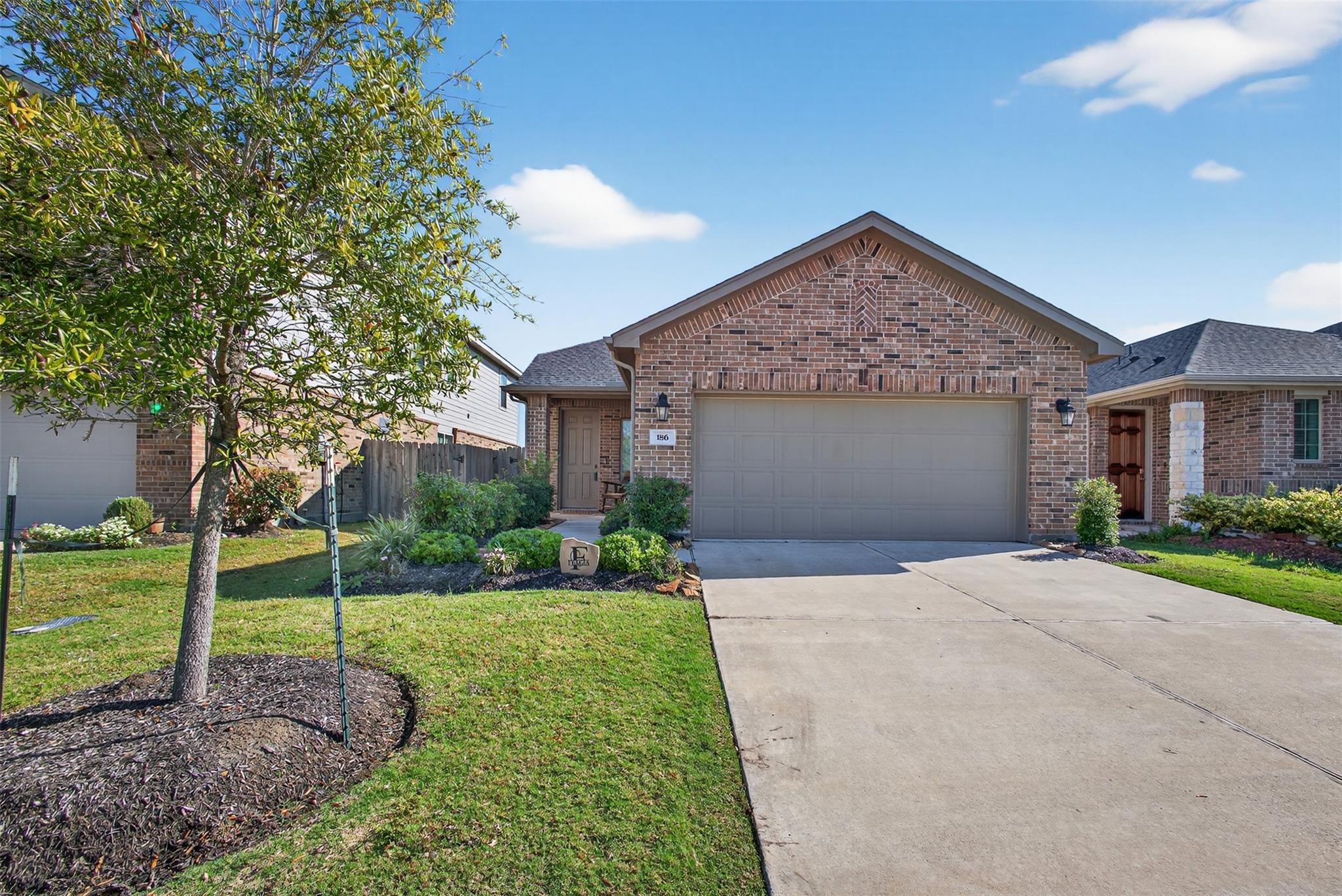 186 Lucky Manor Lane