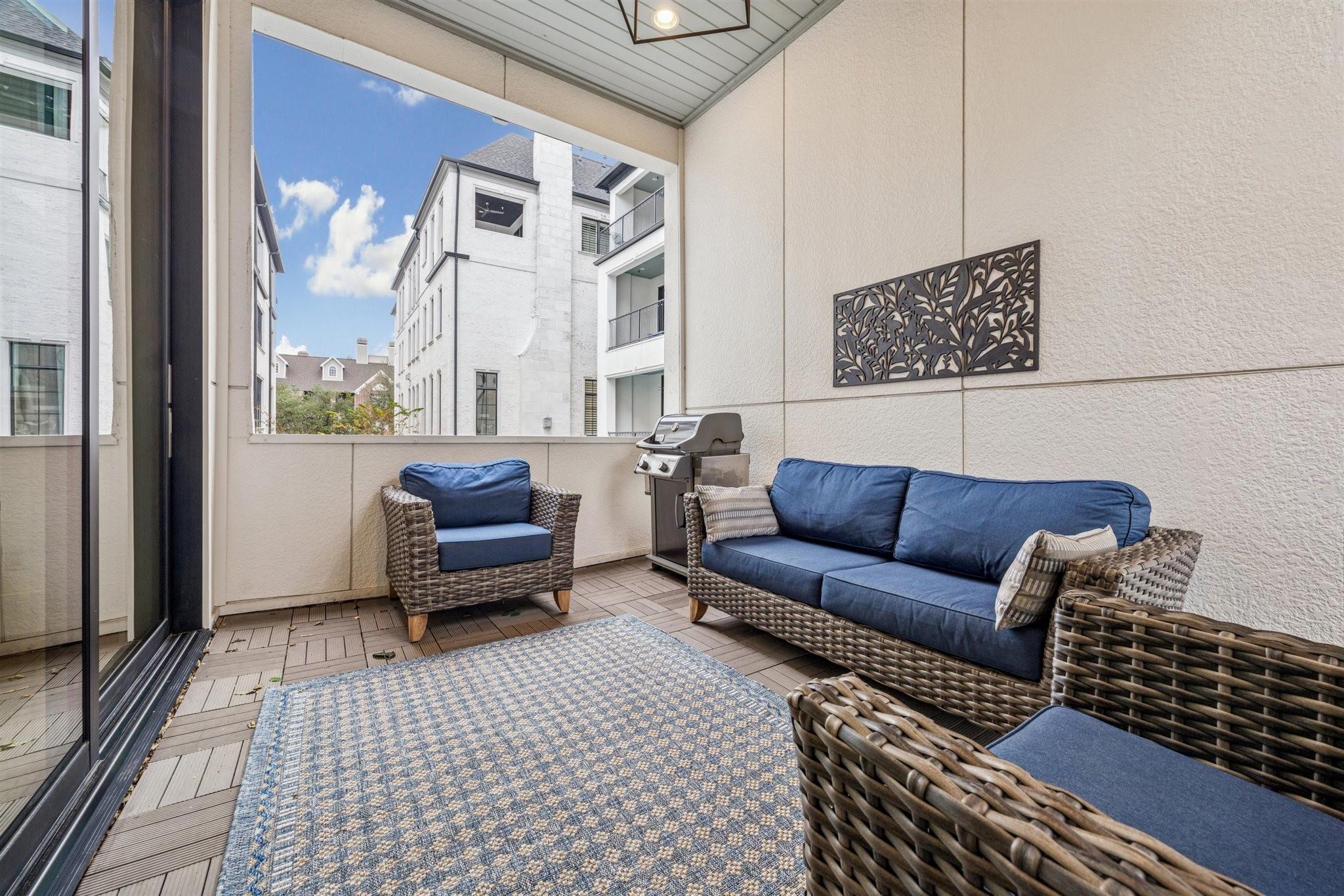 1270 Wood Hollow Drive