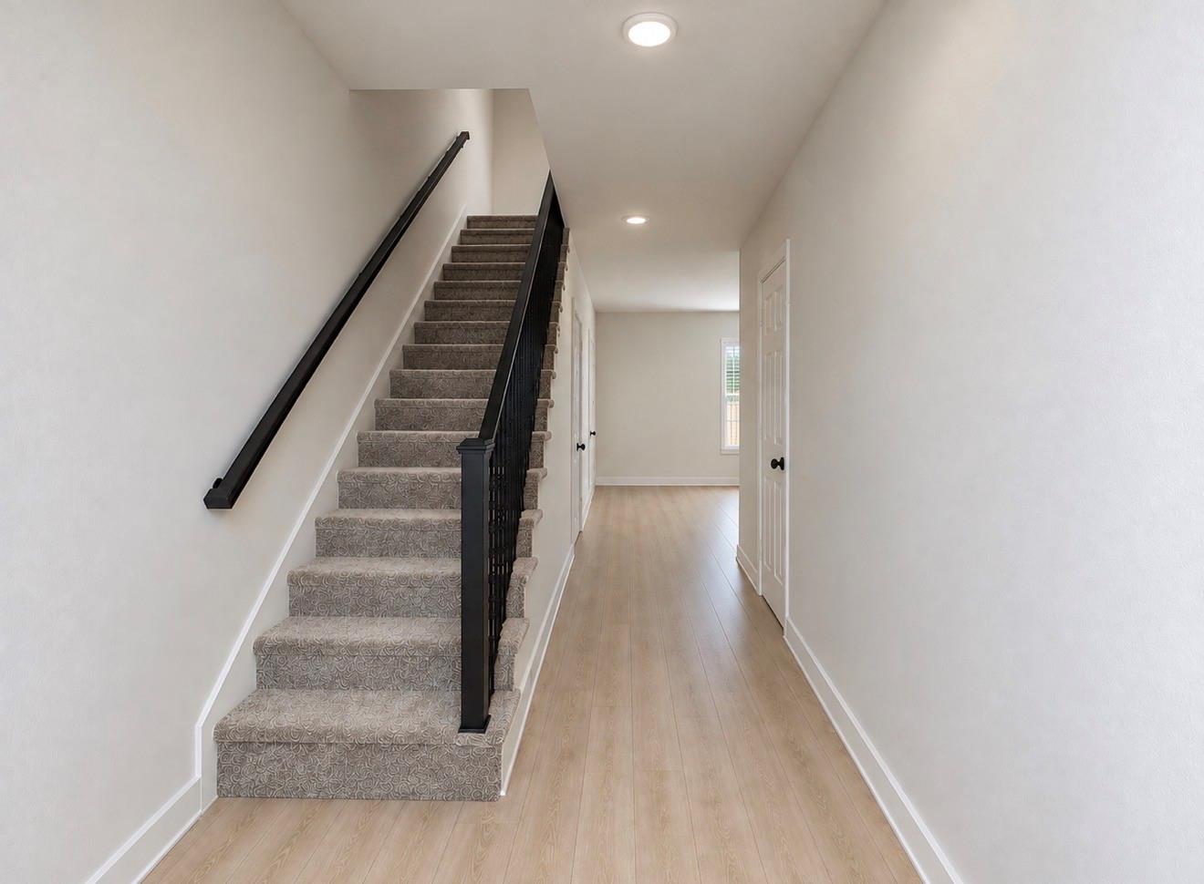 305 E Defee Avenue