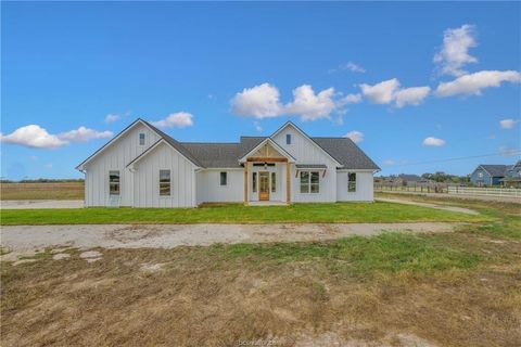 Photo of 23 High Meadow Trail, Franklin, TX 77856 (MLS # 54275212)