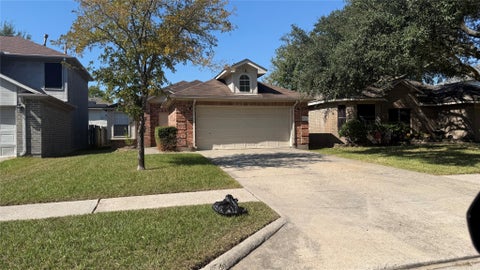 Photo of 18115 Gravenhurst Lane, Tomball, TX 77377 (MLS # 19674329)