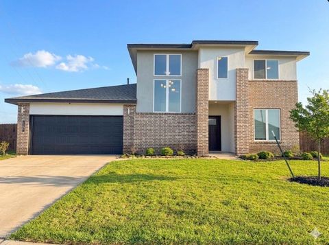 Photo of 1107 Lakes Edge Lane, Missouri City, TX 77459 (MLS # 71983087)