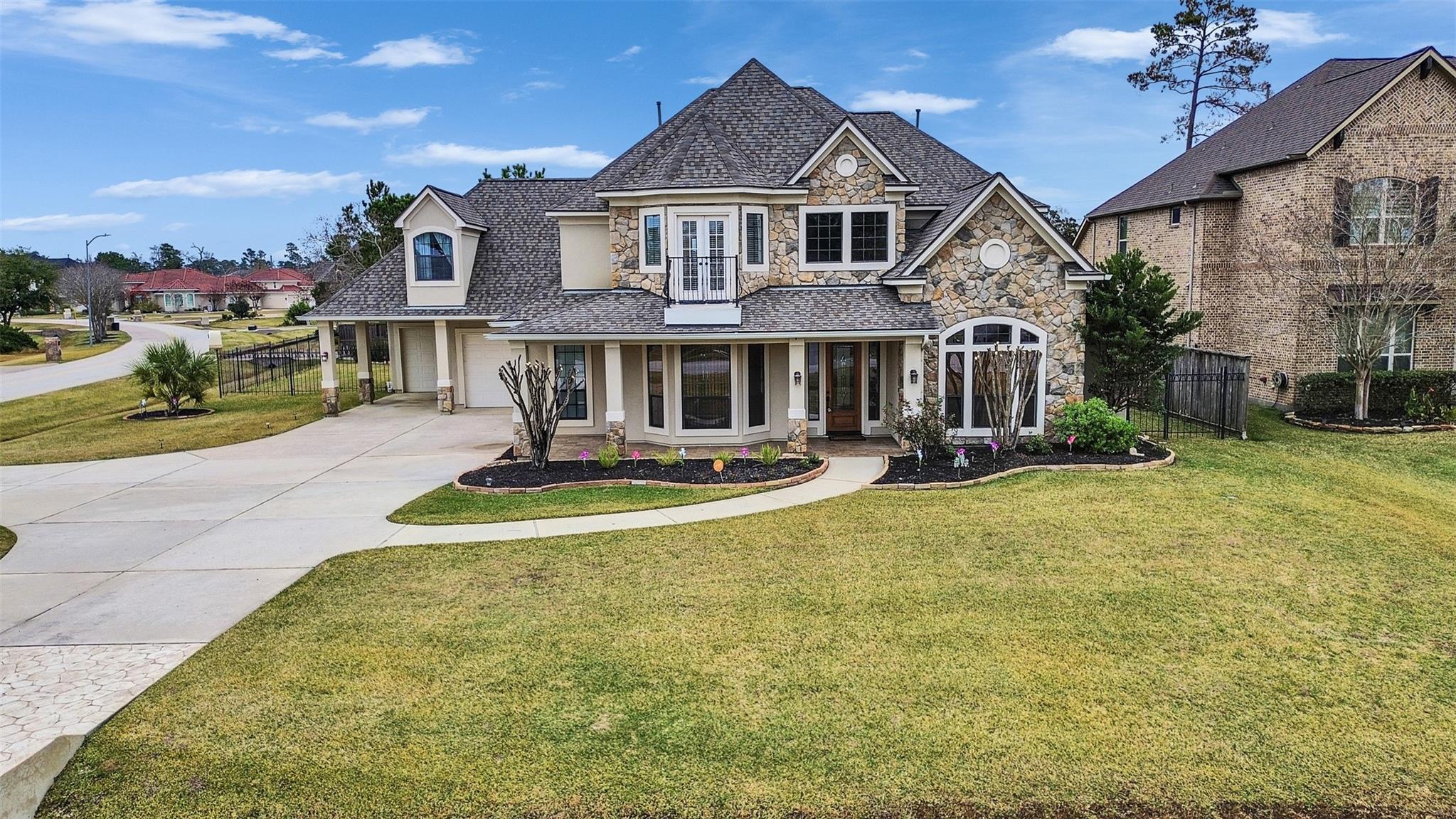 6914 Sandwedge Point Court