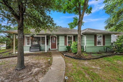Photo of 1034 Nashua Street, Houston, TX 77008 (MLS # 13188811)