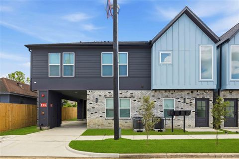 Photo of 5406 San Jose Street #B1, Houston, TX 77020 (MLS # 90533479)
