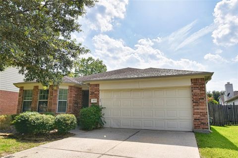 Photo of 4717 Foster Hill Court, Houston, TX 77345 (MLS # 37801904)