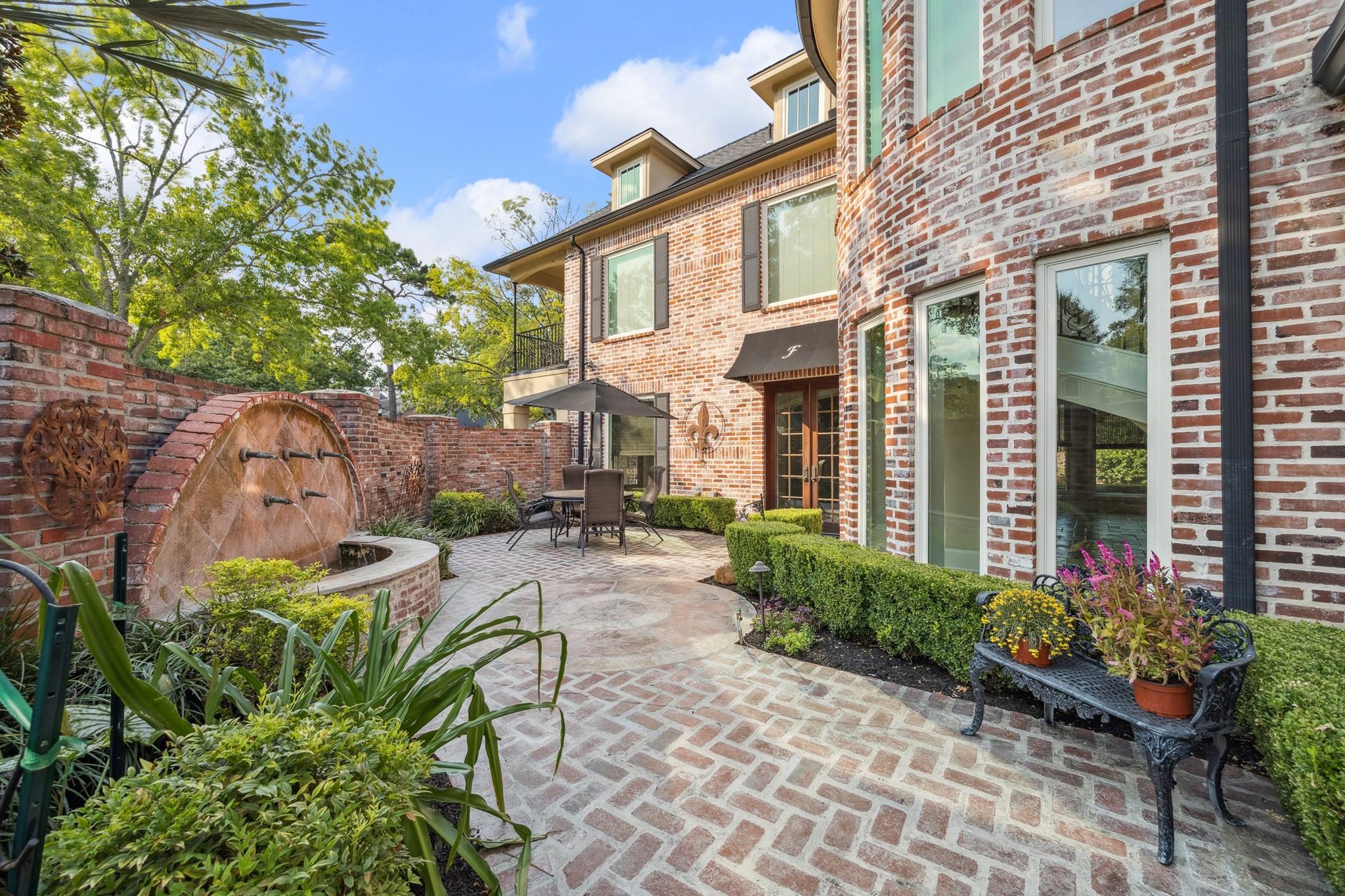 15 Forest Green Trail