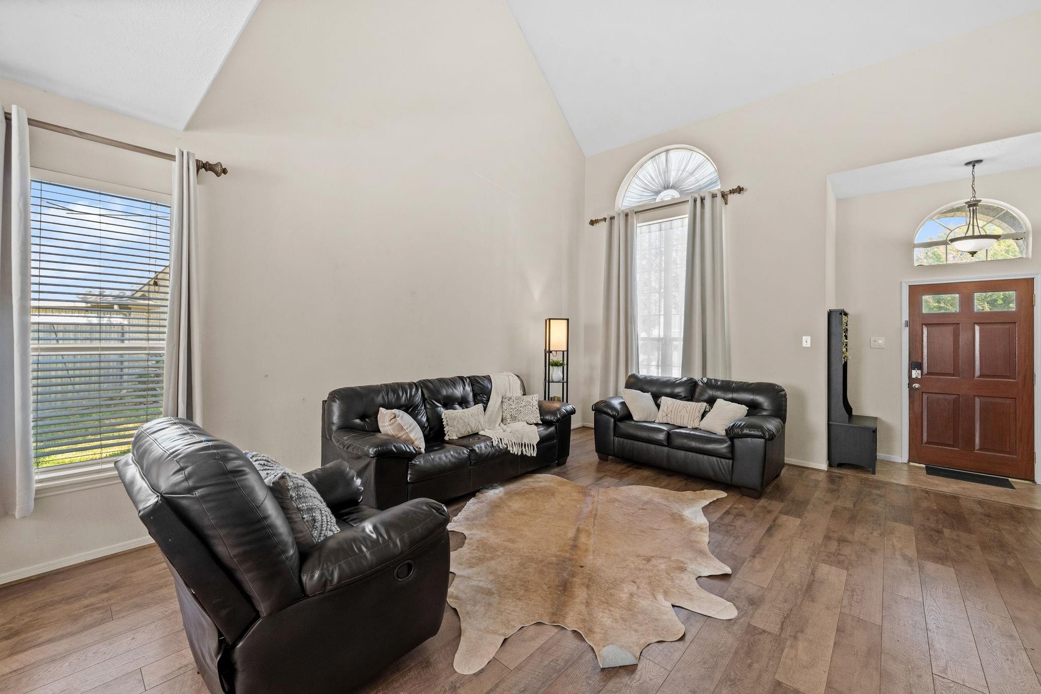 5106 Pin Oak Drive