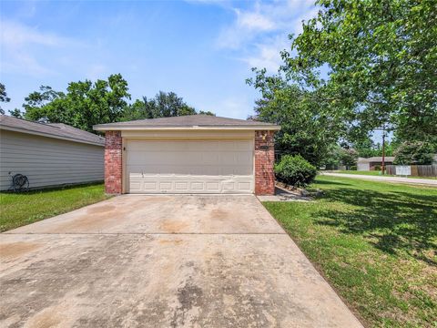Photo of 16393 Many Trees Lane, Conroe, TX 77302 (MLS # 12654915)