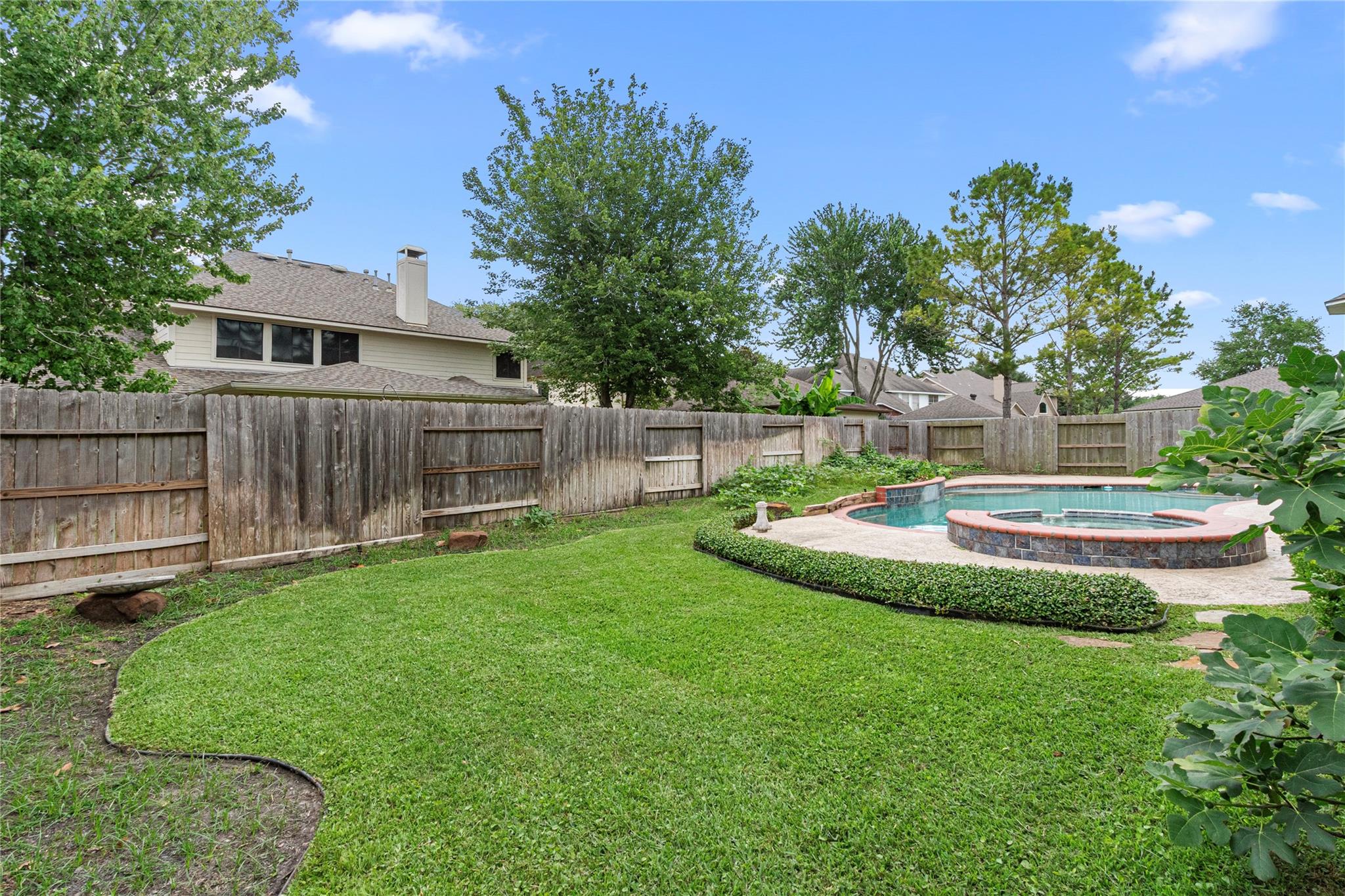 1807 Rustic Hills Court