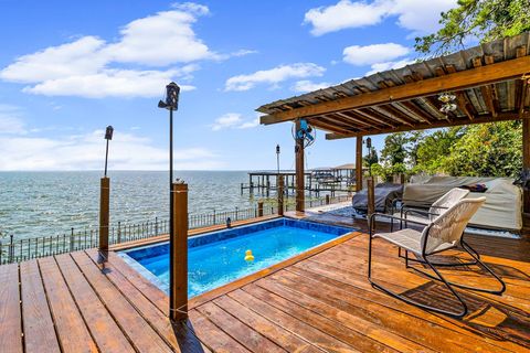 Photo of 187 Panther, Onalaska, TX 77360 (MLS # 20602601)