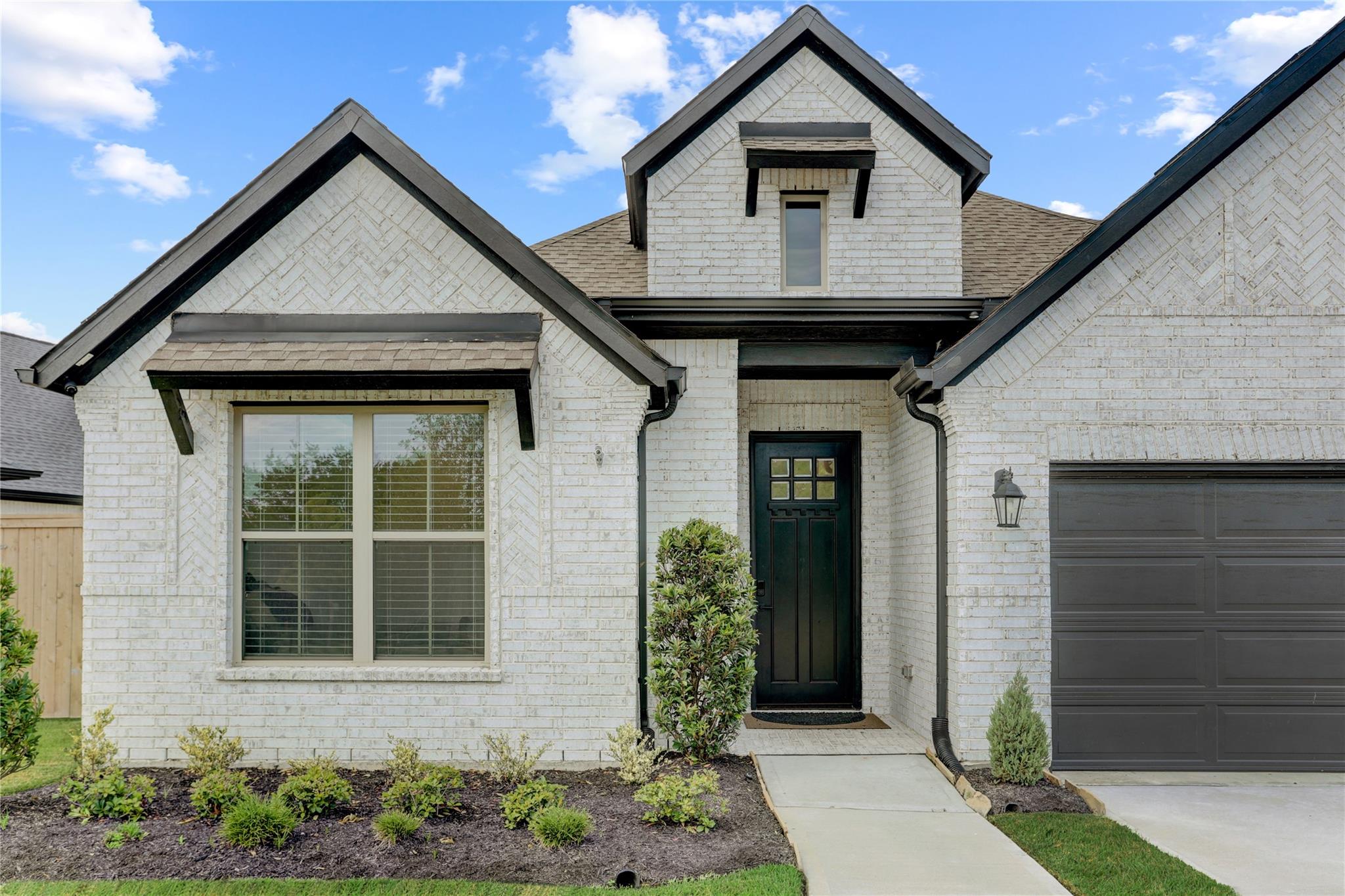 619 Rita Blanca Dr