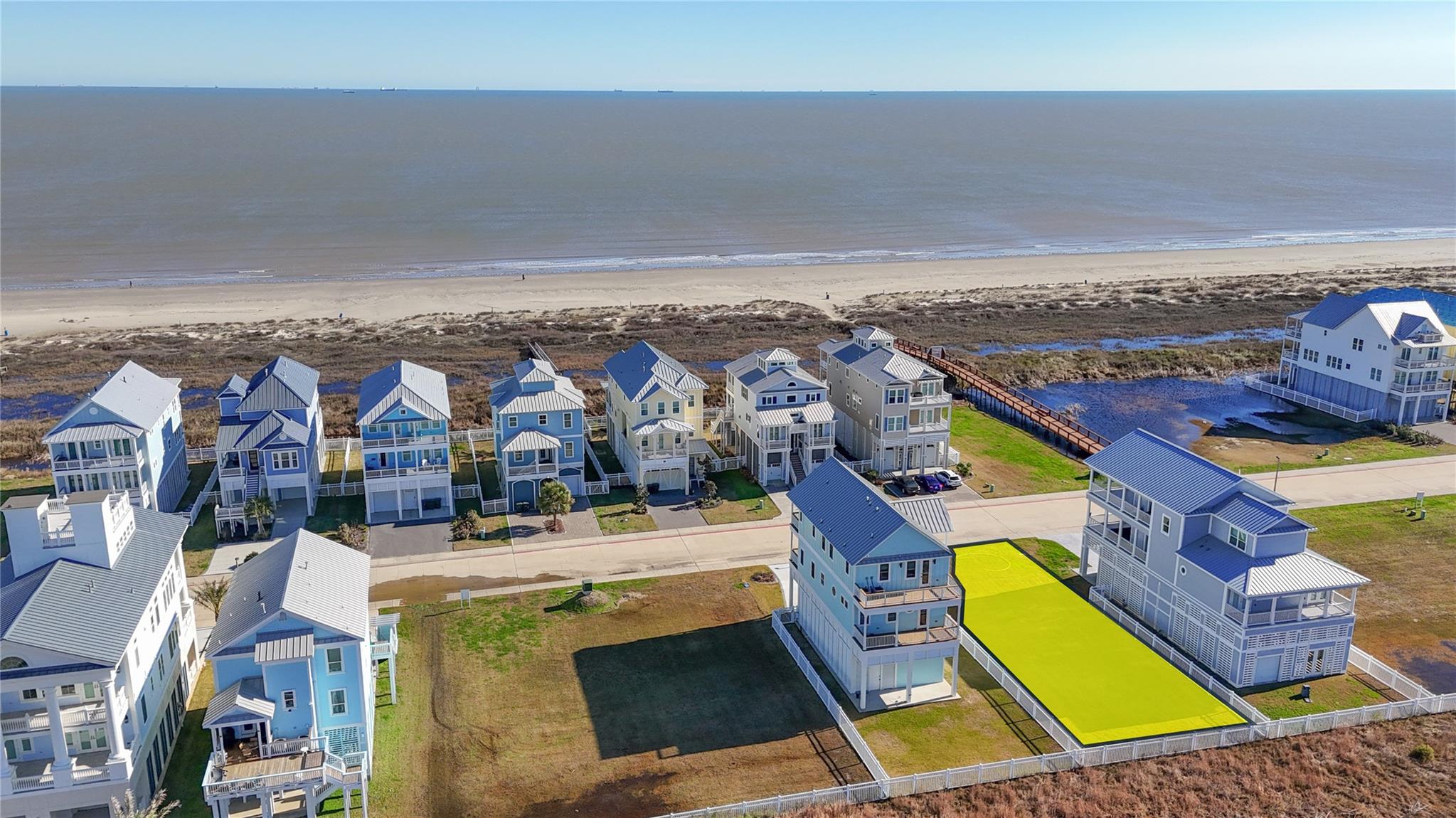 16 Grand Beach Boulevard